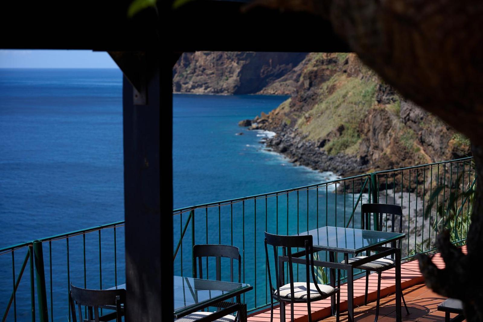 Inn & Art Madeira Caniço Exterior foto